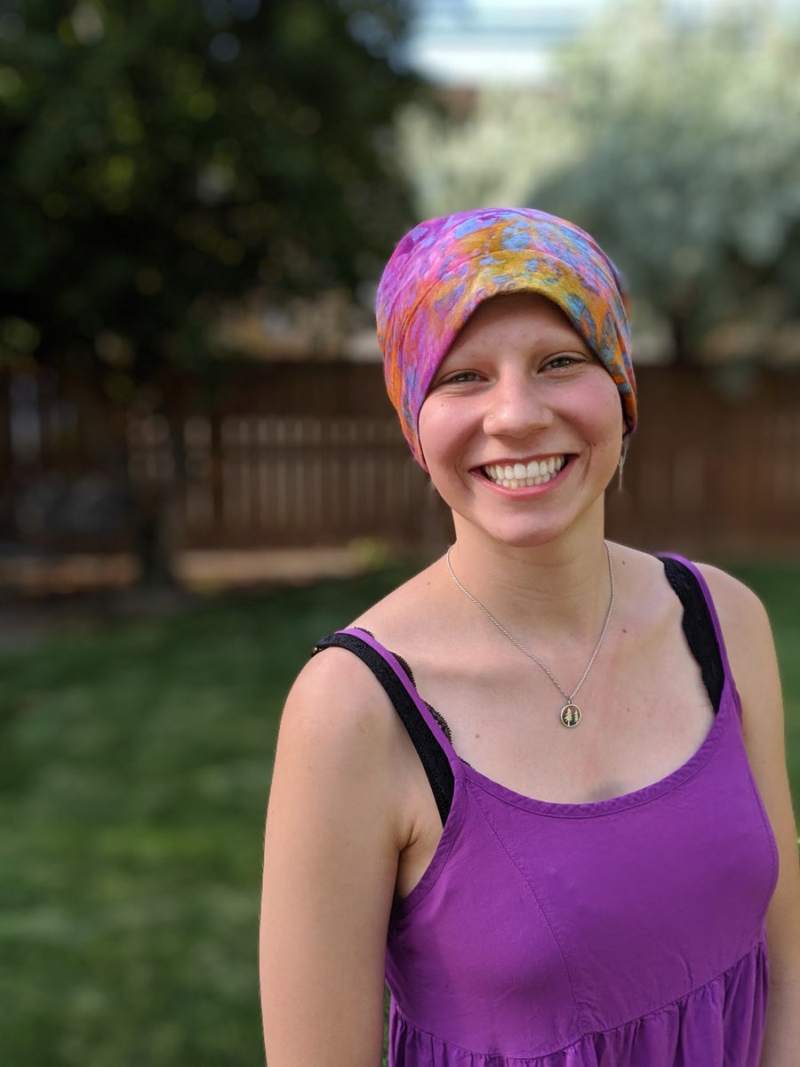 Meet Katie, a confident young lady with #Alopecia. I met Katie at the @NAAF Conference. Her poise and spirit shines. #HairLoss began at 15, now 21, she rocks the bald as do other woman/men at the #NAAF Conference.Her scarf is for warmth, NOT to hide the bald.#strongwomen #mentor
