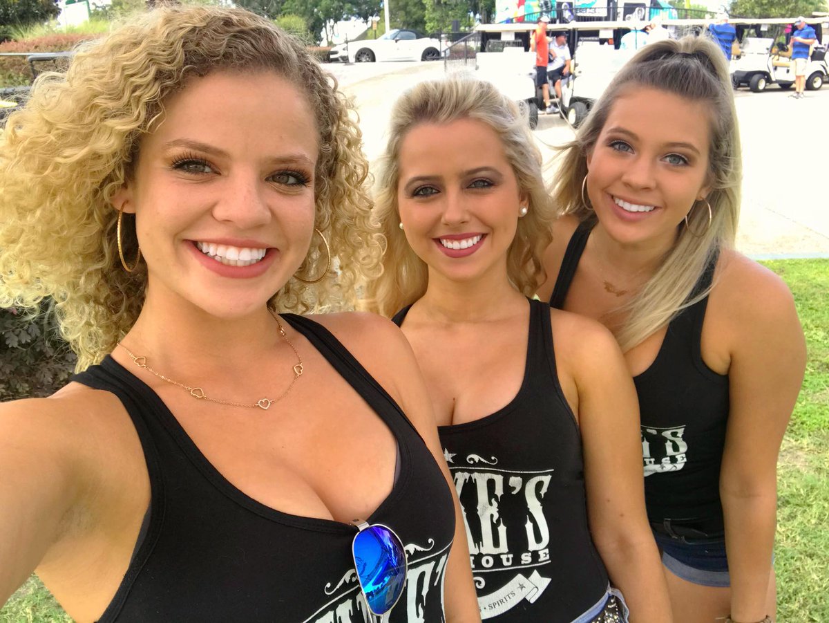 dukesbrewhouse's tweet photo. It's a Wonderful Wednesday!!
All You Can Eat Boneless Wings All Day - Only $11.95
#DukesBrewhouse #AYCEWings #DukesGirls https://t.co/qxL5KtoT30