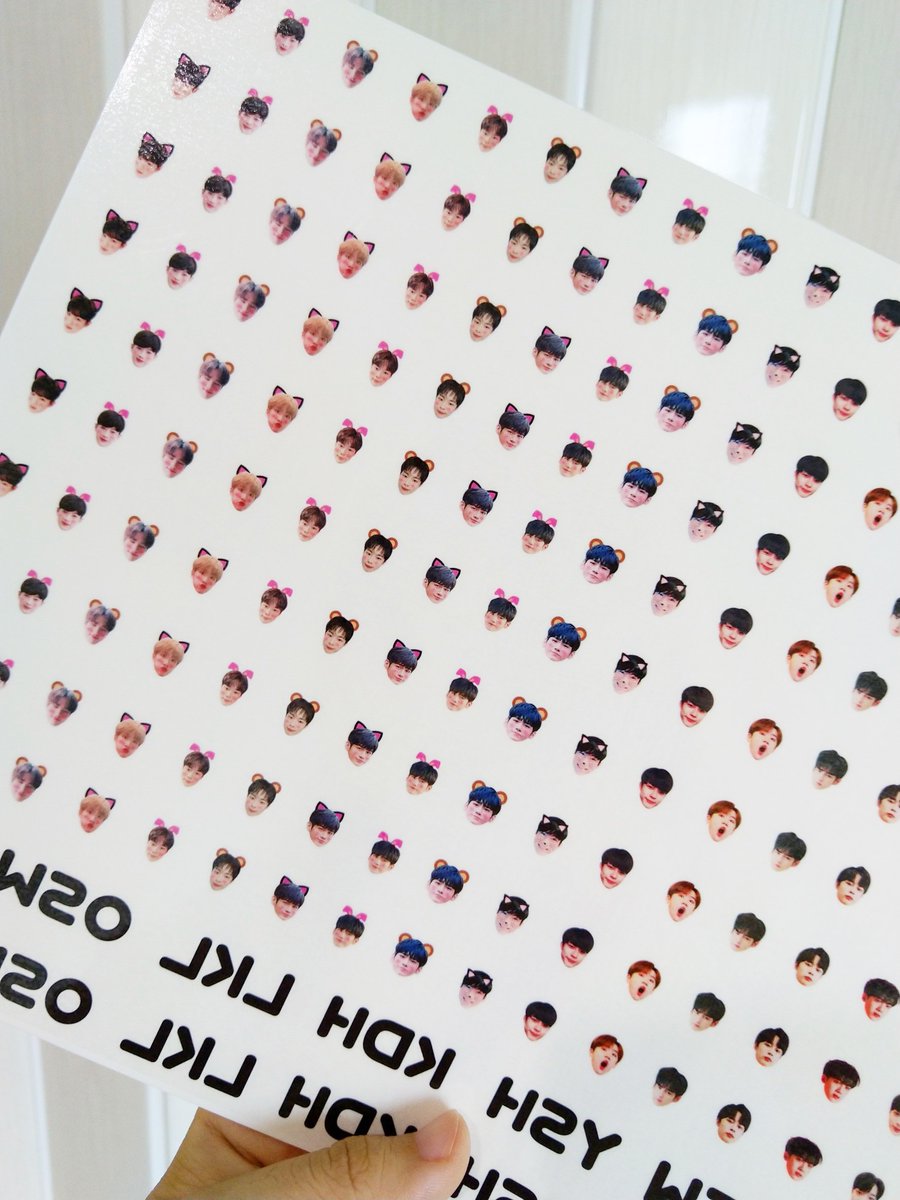 TatLittleToo's tweet photo. 🌸#TatLittleTooUpdate 🌸
❥แทททูสั่งทำขนาดA4-1แผ่น = 300B https://t.co/DukindHlgw