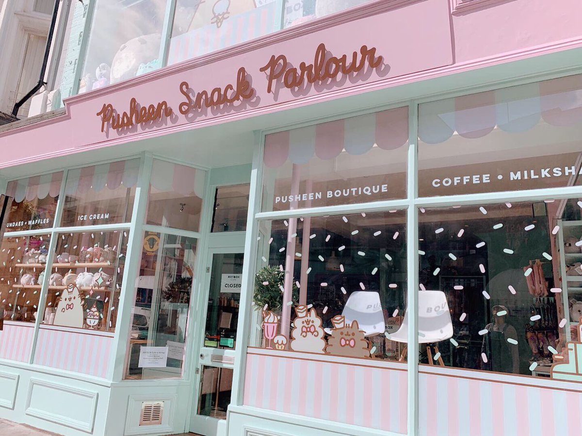 pink_sophs's tweet image. went to visit the pusheen cafe in brighton! it was the cutest place ever 🎀
~#artboxuk #artboxcafe #pusheen #pusheencafe~