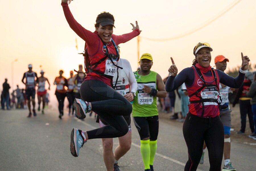 PhindiGule's tweet photo. @AbsaSouthAfrica customers running @mandelamarathon Sunday 25th Aug' 19 will have something to look forward to after taking completing the race. They will have access 2 the Absa Card Holder Area where they will get to relax &amp; receive refreshments...every runner's dream 👌🏿🥂🏃🏿‍♀️❤💪🏿 https://t.co/HkV5yMdc6X