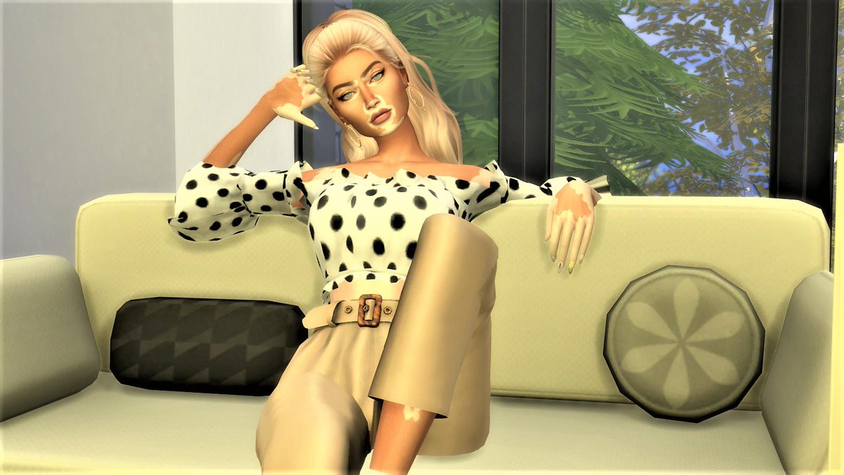 AlbaetKristina's tweet photo. 🐞 https://t.co/WBLiCbOTgw