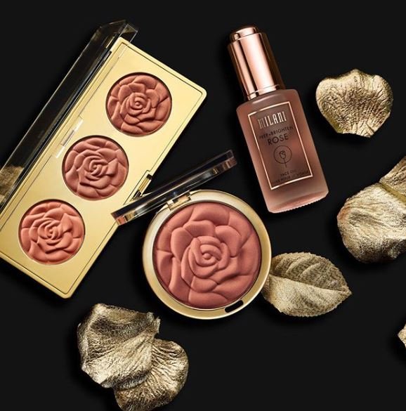 All rose everythanggg! We're loving how these products pair perfectly together 😍 

🌹 Rose Powder Blush
🌹 Prep + Brighten Rose Face Oil
🌹 Rose Blush Trio Palette 
#MilaniCosmeticsUk #MilaniCosmetics #Milani #MilaniMakeUp #MakeUp #Essentials #FaceMakeUp