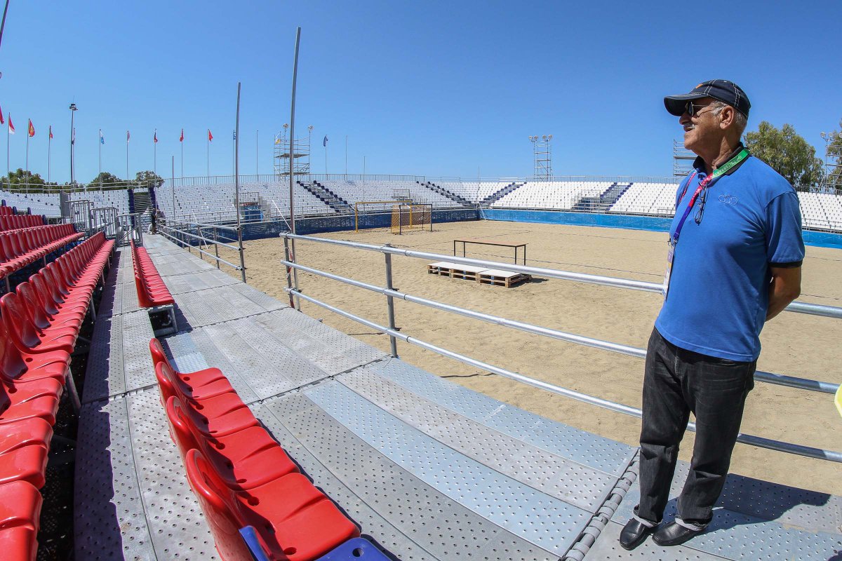 cijmmedgames's tweet photo. ICMG President expressed his satisfaction with the venues of the Mediterranean Beach Games
https://t.co/pkHYQ8f6KO
#Addadi #MBGPatras #MBGPatras2019 #CIJM #JeuxMediterraneens https://t.co/SQXTbmAYz9