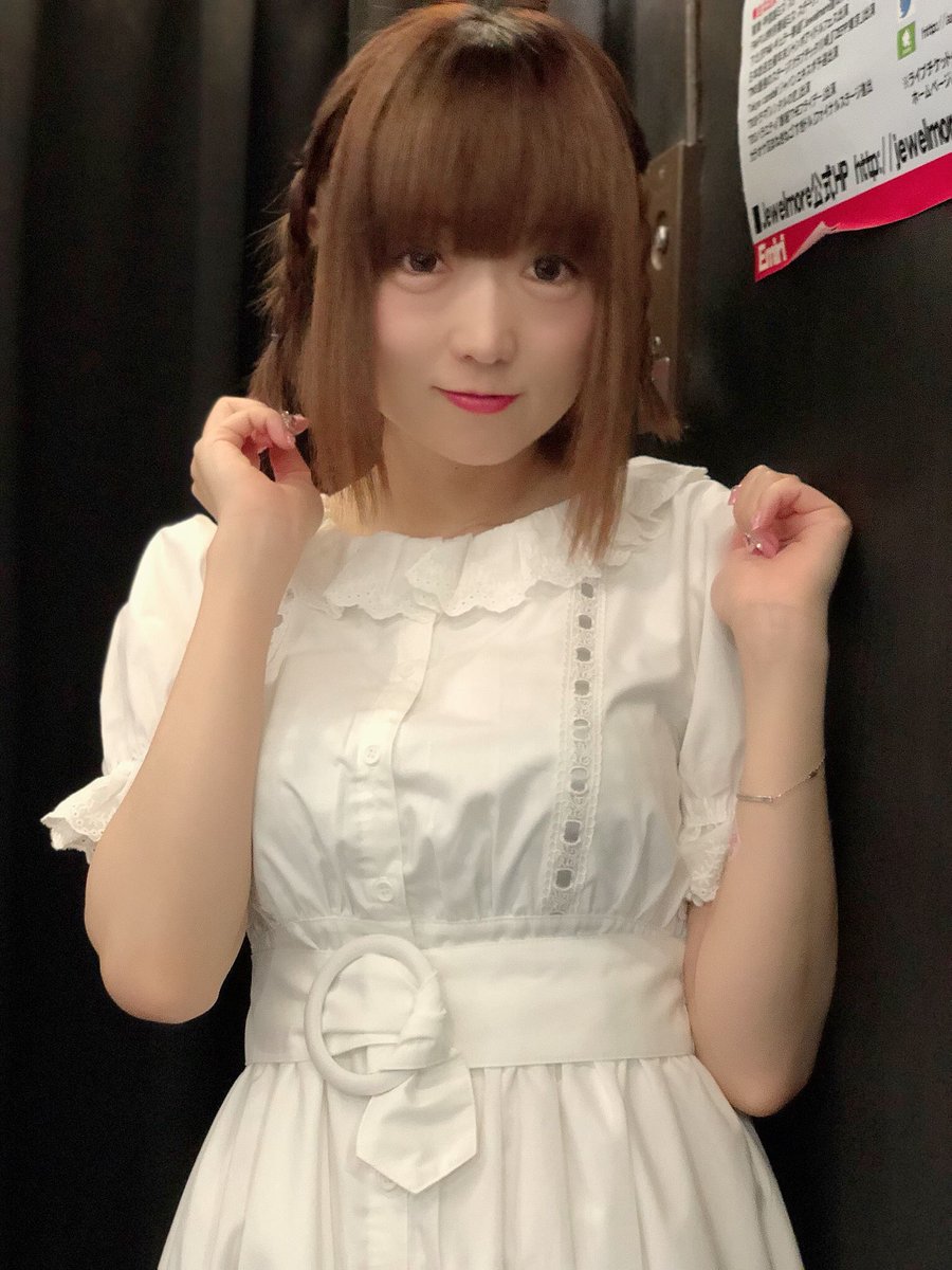 tahion_white's tweet photo. #みーうーにゃ〝ー ฅ^ΦωΦ^ฅ
水曜日は #マーベルエール
#みうにゃセトリ
1. #trickout
2. #MsunknowN
3. #antithesis
写真はアイドル界一押しの #みうな さん
2019/8/21(水)
#神田
#神田ミーファ
#望月みうな https://t.co/tH9ETgYe5N