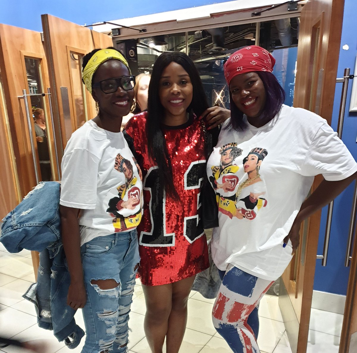 DayoAKK's tweet image. From recording podcasts, to 90s  #tbt @TheSaltNPepa concert, with suitably appropriate fashions @Janet_Oganah @GlobalStyleServ