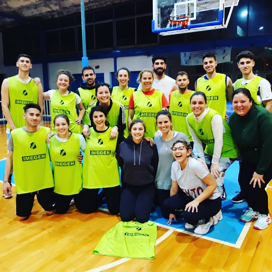 Agradecemos a IMEGEN por la donación de pecheras para el      cest💙ball de CARIB!!! #Cestoball 
#cestoballargentino 
#CestoballDeporteNacional 
#CARIB💙