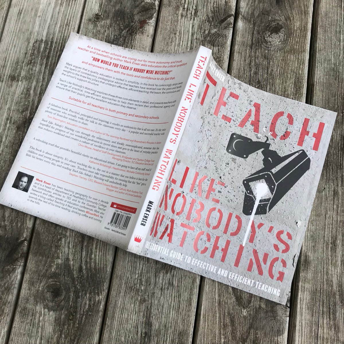 EnserMark's tweet photo. *** VERY EXCITING NEWS ***

Teach Like Nobody’s Watching is back from the printers! If you have ordered a copy with @CrownHousePub it should be with you soon and from Amazon over the next week or two! 

https://t.co/5jlkosKEaz #TLNW https://t.co/AZVkQNQaeE