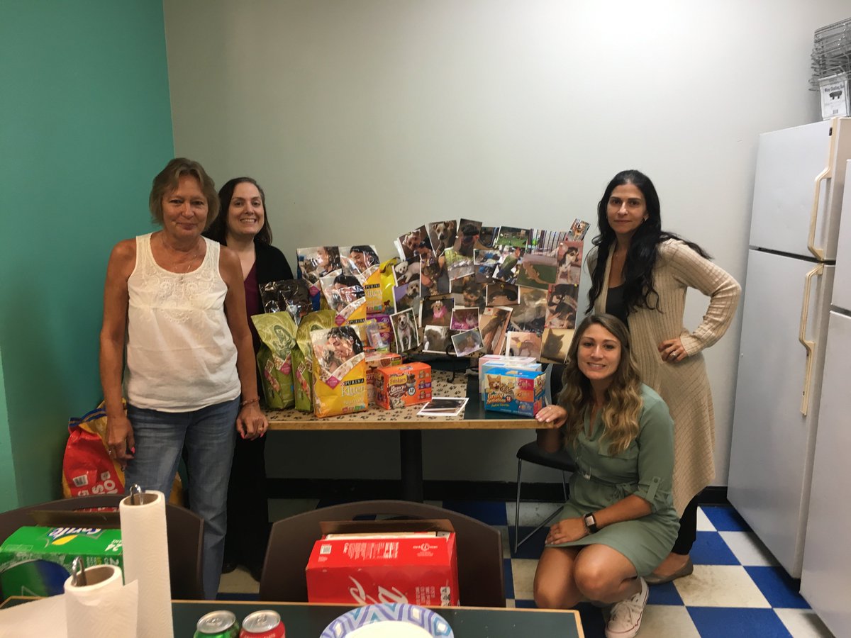 Vantage_Grp's tweet photo. When we come together, amazing things can happen!
Thank you to our Vantage teams in Linden and Warren, NJ who gathered earlier this month and collected donations for Mt. Pleasant Animal Shelter in East Hanover! This shelter is non-profit and 100% funded through donations. https://t.co/PqvVOT3FQC