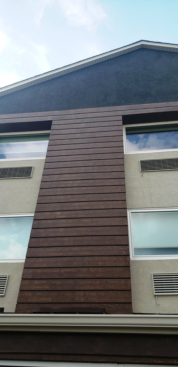 MasterWallInc's tweet photo. By utilizing CIFS Wood Grain, the owner gained energy efficiency and shortened the construction schedule. Other finishes utilized Master Wall® Durotone pigments for a durable, fade-resistant finishes on the exterior which will remain bold for years to come. 
#CIFS #wefinishstrong https://t.co/EFKunGElwQ