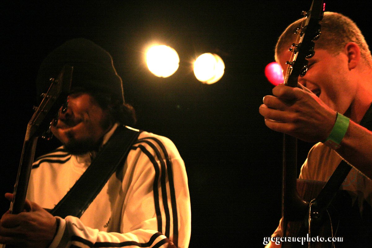 Have you joined our email list? Members of the list are going to get first notice and chance to listen to new music when it is ready.

Join today >>> fburls.com/15-SkwjMx0p

#flipsyde #someday #newmusic #hiphop #oakland #bayarea #thepiper #rap #wethepeople