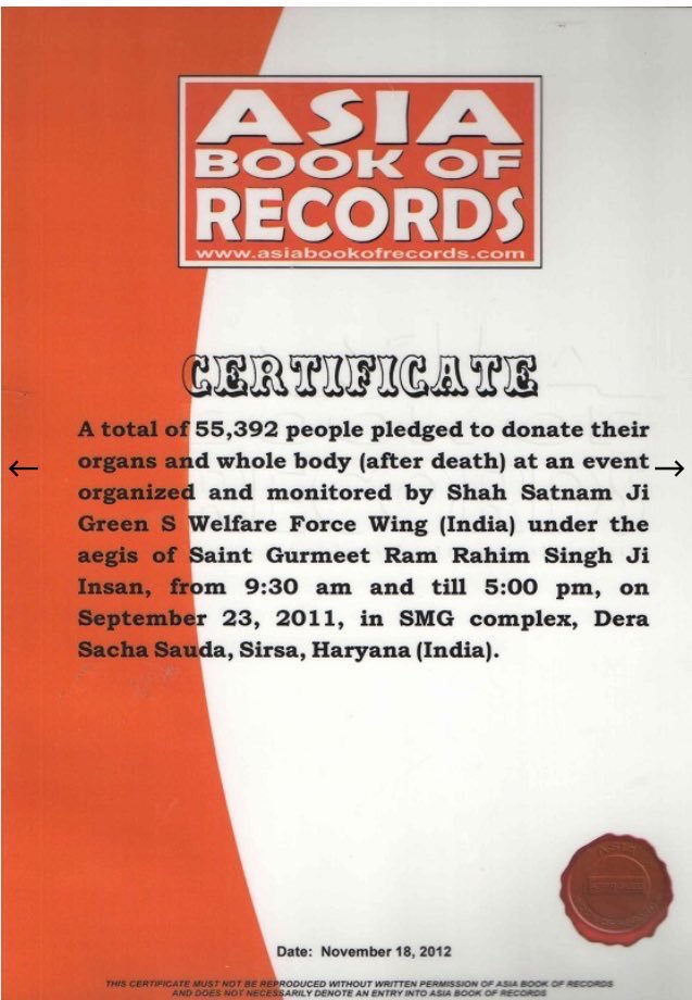 BetiPyari's tweet photo. #GiftOfLife 🌸 @Gurmeetramrahim Jii Said that donating body and eyes after death is such a huge work of Welfarism and @derasachasauda following his teachings by doing all the Welfare works ✨ #ProudWork #DSS ... https://t.co/3YIR2IseNH