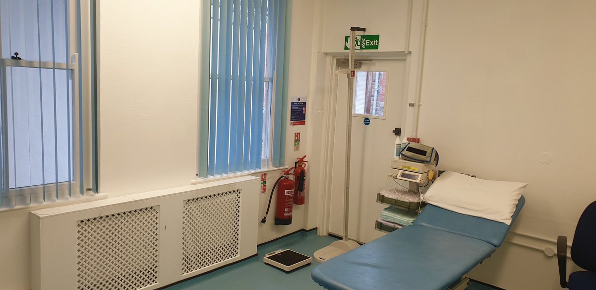 jpclaysylvester's tweet photo. It’s brilliant to be able to move our WCH Midwives into their new clinic rooms so then can continue to offer a fantastic service to the lady’s of West Cornwall @RCHTPtExp @RCHTWeCare @WCHMed @KerryEldridge1 https://t.co/JmBjDZ8Vnh
