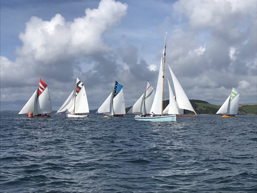 GuardianRIB's tweet photo. Worth the wait! Working boats rounding our mark. @MorvarghSailing #RIB1 @RFYC_Fowey @foweyregatta #POFROC #FGYC @Gigass1 @FoweyHarbour @FoweyDocks @Lanteglosbandb https://t.co/ezDPfdVmmd