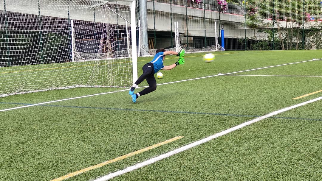fcandorra's tweet photo. ⚽ GOALKEEPERS 🙌 

🔐 @Nicolas_Ratti | @Diego_Huesca | @Miguelba26 💪

#somtricolors🔵🔶🔴 #Morabanc 
#MésViusQueMai https://t.co/GvmsDqq7zg