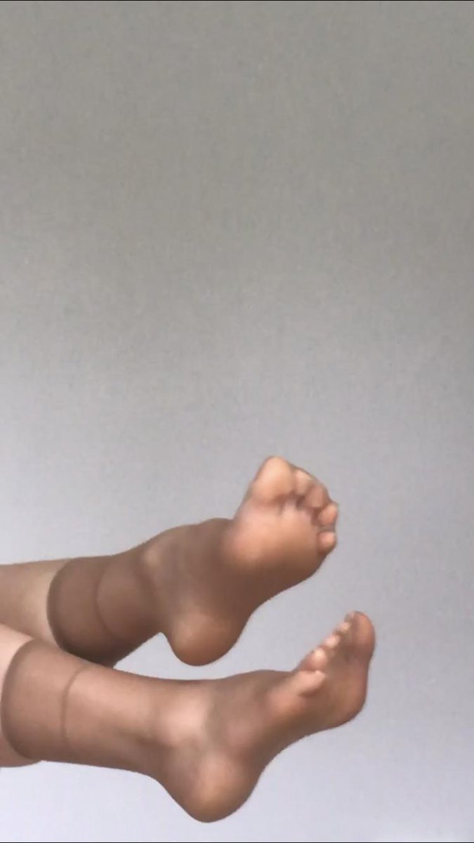 HestlerFeet's tweet photo. Sock on. Sock off. π
Full video available on my page ;)
#barefeet
#sockstriptease
#footlove
#feet https://t.co/lnV7LKeKyR