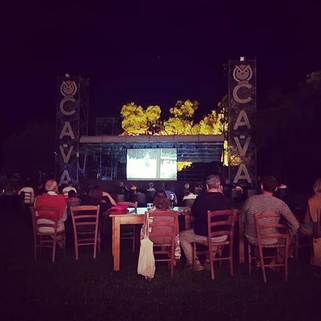 ❓Si può fare cinema in provincia? Questa sera, mercoledì 21 agosto, proviamo a rispondere con la rassegna "Grosseto in corto". 📽 I cortometraggi targati Maremma, che hanno partecipato all'ultima edizione del Clorofilla Film Festival, saranno protagonisti dalle 21.30. L'ingre…