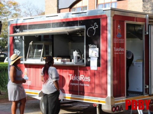 Meal Bank programme, where students who have less than R3960 left in their student meal account will have their daily limit reduced from R100 to R30.

To view the full story visit us at:
pdby.co.za/tuksres-implem…

#PDBY #YourCampusNews #TuksRes #ResidenceSubCouncil