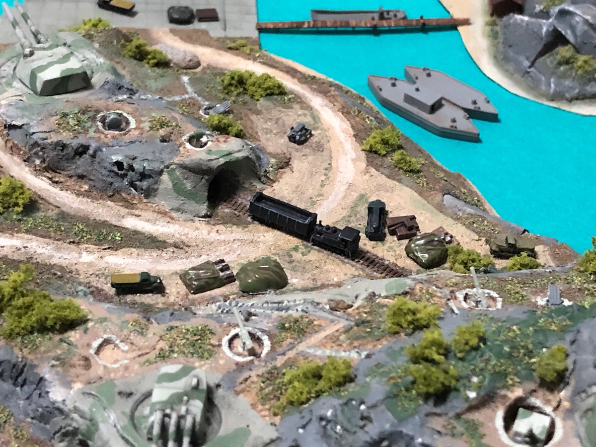 1/700 日本軍要塞が完成しました。 35.6cm砲台と15.5cm砲台が2基、12cm