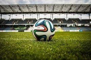 parkvilleunited's tweet photo. 📣📣Pre Season Training📣📣 U13’s (Year of birth 2007) for all boys. New player’s welcome.📅Tonight 
⏰7:30- 8:30pm 
📍Hawkins Lane 

#COYP! 🖤❤ #afootballingfamily #cdjl #tullow #carlow #ireland https://t.co/vY8gWWRqzZ