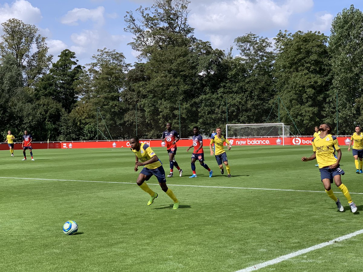 UnionStGilloise's tweet photo. 46’ C’est parti pour la deuxième mi-temps au Domaine de Luchin !
1️⃣-0️⃣ #LOSCUSG https://t.co/dJW7DUnnPJ
