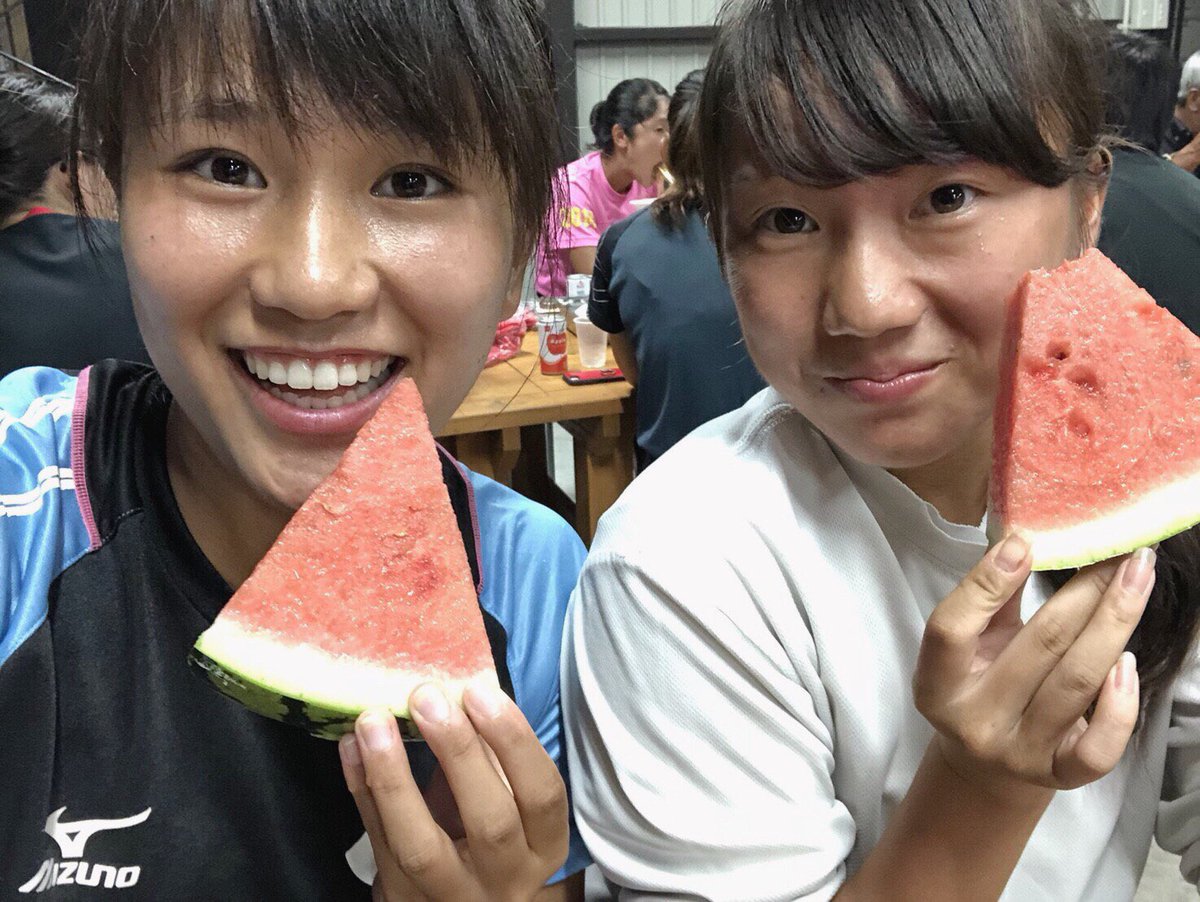 中央大学女子陸上競技部 古川杏奈 3年 1枚目写真左 やり投げ 本庄東高校 aが大好きです 陸上始める前は6年間野球やってました 中央大学女子陸上競技部の応援よろしくお願いします