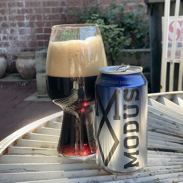 blindtastegf's tweet photo. @modusoperandibrewing : Silent Knight #Porter
Style: #Americanporter
ABV: 5.6%
-
In mid-2019 #Modusoperandibrewingco gave its previous limited release porter Silent Knight a call up to the first team. This writer and part time head of a menagerie is so g… https://t.co/aFmaEfJ2Mu https://t.co/ai2A51IiNs