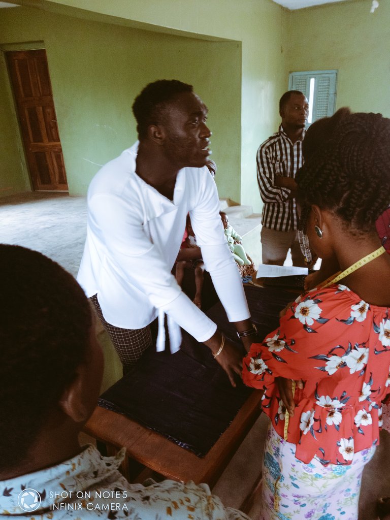 LightPlatform's tweet image. We have tried over the past few weeks to bring to the rural area, what will be learnt in the urban areas for free.
#Lighttraining