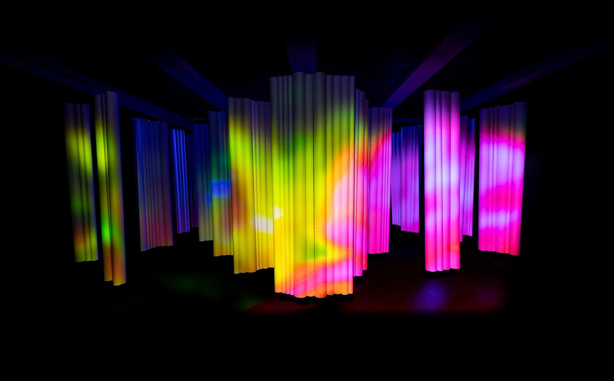 crypticglasgow's tweet photo. Only five days left to experience #Sonica Glasgow 2019 artist, @yuliakovanova's #GreytoBlue, an immersive exploration of colour and its spatio-temporal dynamics through sculptural, photographic, moving image and sound based works at @EdArtFest: https://t.co/VSZRKNTV7i https://t.co/gsf5jK7DkT