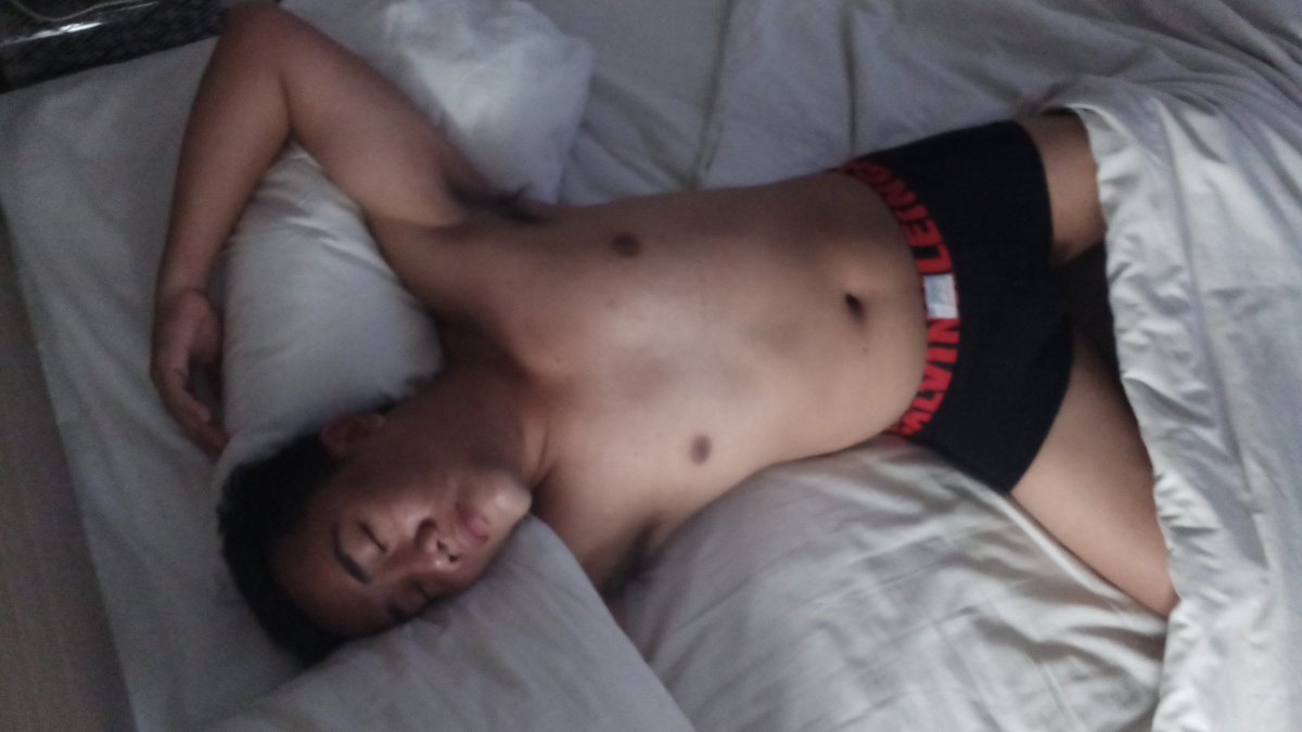 Aryojagat3's tweet photo. #naked1 #naked2 #boythailand #thailandboy #thailandboyslove #boymalay #singapurboy #jakartaboy #baliboyfriend #baliboys #baliboy #kupangboy #gigolosurabaya #gigoloindonesia #gigolojogja #gigolosemarang #GigoloBandung #gigolomalang #gigolosolo #gigololokal #kucingmall https://t.co/Tde57J3YhH