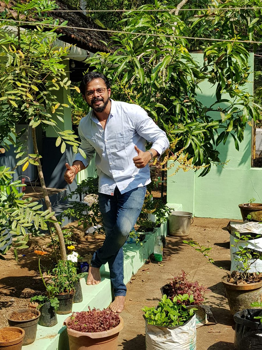 Blessings_36's tweet photo. @Maheshw59443106 @BCCI @sreesanth36 @Vidithasanthan @Team_Sreesanth Yesss Bestu 💃💃
#WelcomeBackSreesanth https://t.co/qd5qEoOxWd