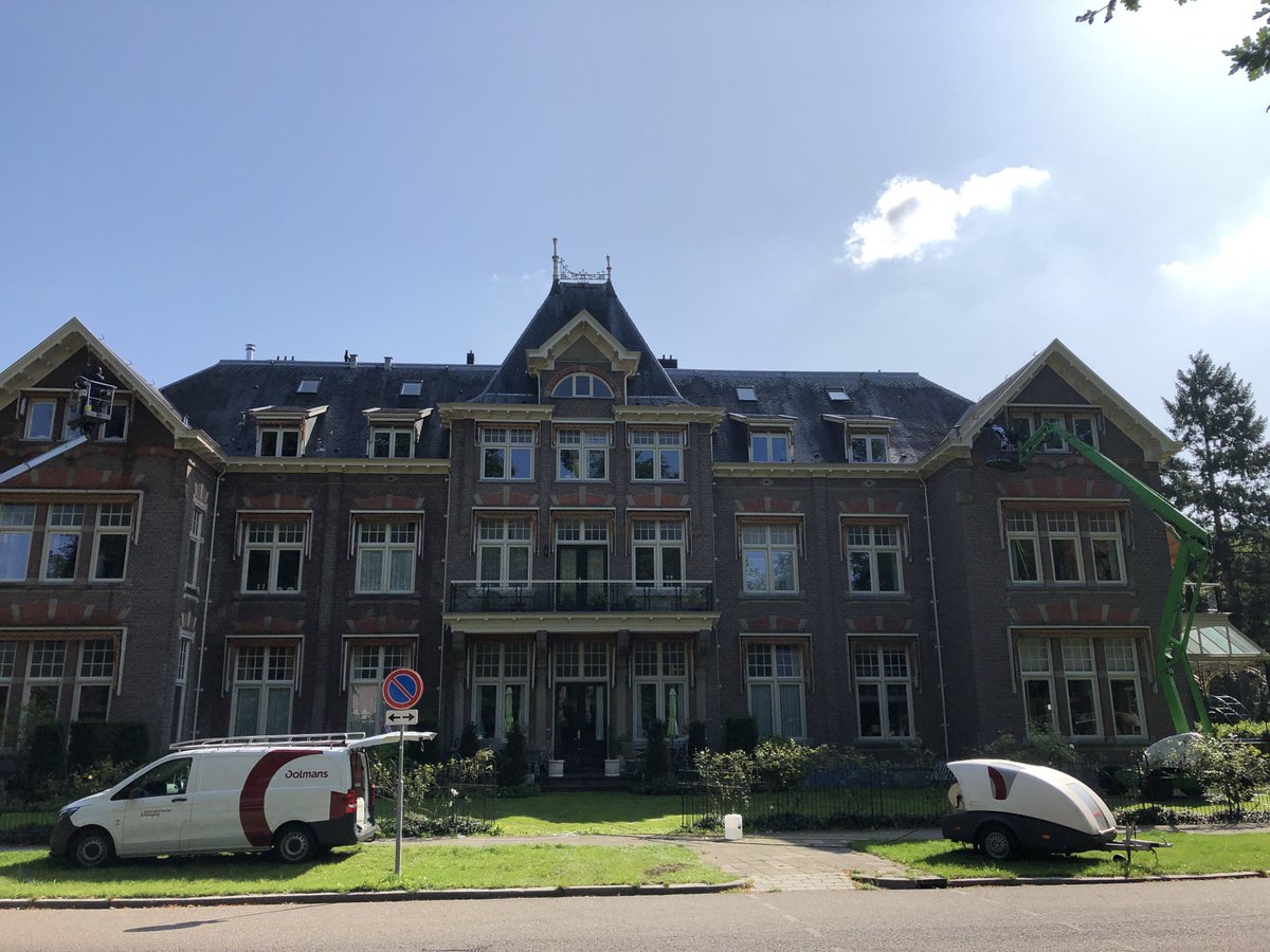 stevenjansenbv's tweet photo. opgestart VvE Domein de Berghorst  #monumentaal #planbuilding #herschilderbeurt #sigmanl https://t.co/ix6Z4ESUIH
