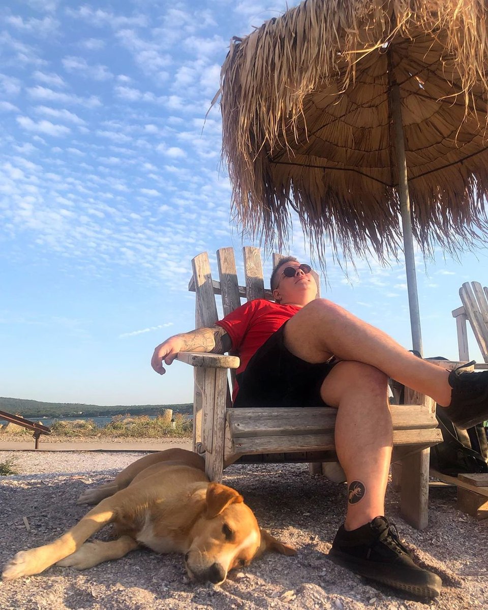 fruktbl's tweet photo. Фрукты в отпуске. Александр Потапов 😎

#fruktblbackstage https://t.co/pSlqbavaHa