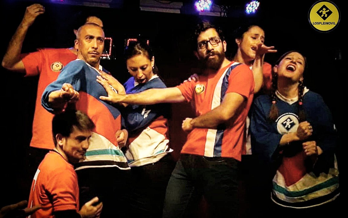 lospleimovil's tweet photo. El viernes pasado disfrutamos de un increíble #MatchDeImpro profesional a sala llena entre el elenco de #ACCIÓN que viajará a Colombia representando a #Losplei y nuestra otra delegación que viajará al FIDI (Festival Internacional de Impro , Mendoza).
#impro #improv #FIDI https://t.co/wh7uz8EVEX