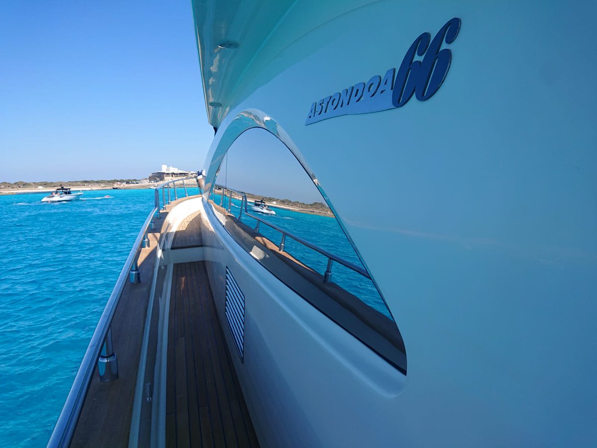 MoanaSmartC's tweet photo. We love the 🚤Astondoa 66 yacht ⚓️😍. Book it now and enjoy it with discount! 📌
.
BOOK NOW 👉 https://t.co/0TOZxZwyZE 
.
#yate #ibiza #barco #yacht #summer #spain #playa #astondoa66 #vacaciones # #boat #sea #viaje #travel #charter #velero #luxury #luxuryyatcht #luxuryholidays https://t.co/YTuli1hAoc
