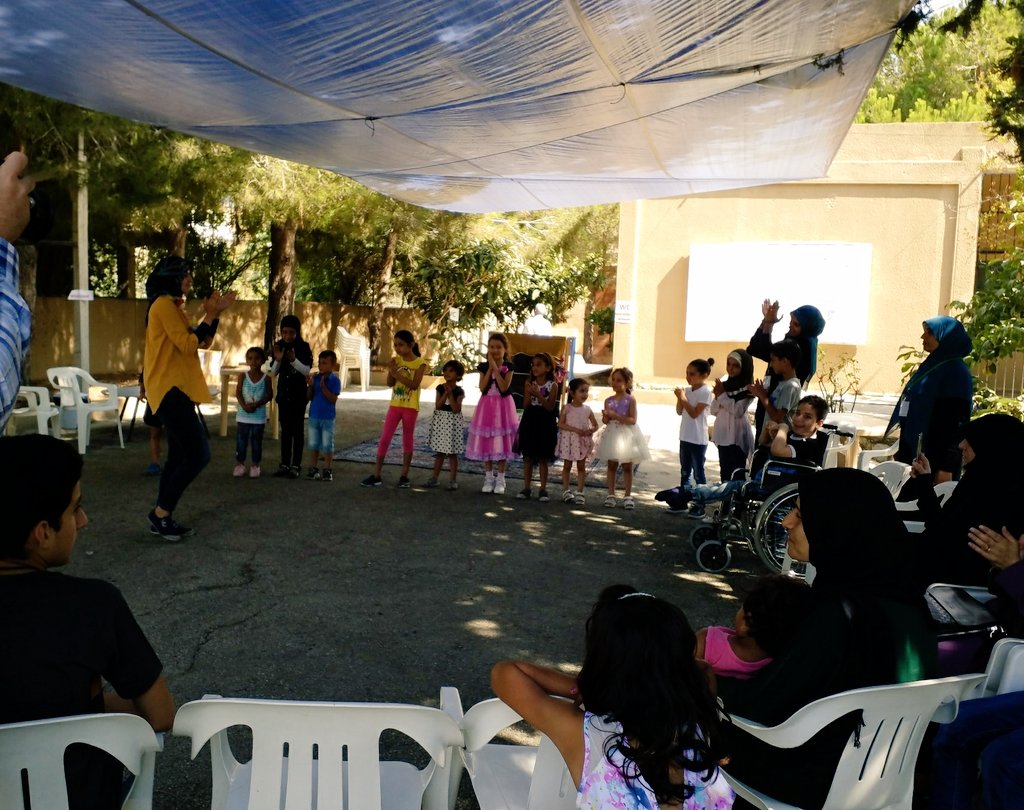 sadrfoundation's tweet image. Parents sharing their experiences with each other about dealing with their children with #SpinalCordInjury; while their children are enjoying activities at DeirDghayyah Social Health Center #SADRFoundation 
#rehabilitationprogram @NorwayinLebanon #جمعية_مساواة