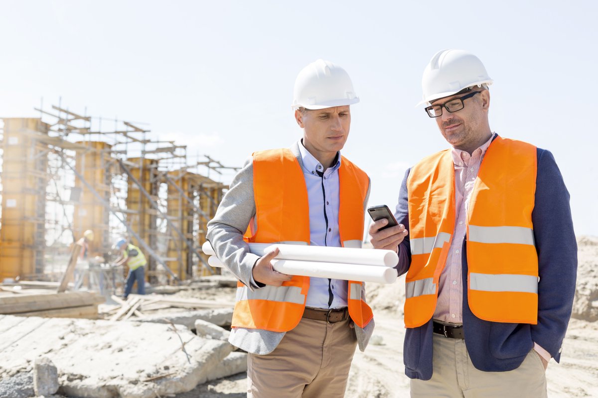 DRushingConstn's tweet photo. We highlight 4 big reasons why commercial #contractors in should be utilizing mobile technology. #SavannahGA 
https://t.co/RG9VE3v8n2 https://t.co/y7mHWeOUHs
