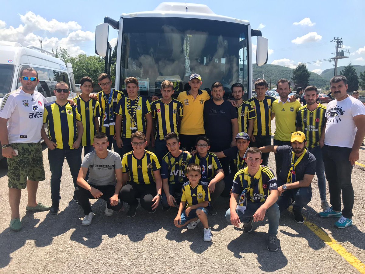 <a href="/MkpGFB16/">MUSTAFAKEMALPAŞA GFB 16</a> gazişehir maçı için kadıköy yolunda 🔥