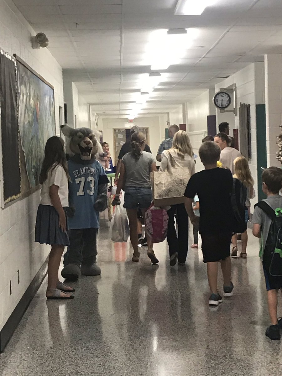 St. Anthony Back to School Night was a success! Students had a great time on the @GooseChase Scavenger Hunt! Looking forward to welcoming all on Thursday morning! #SAPwalkyourtalk