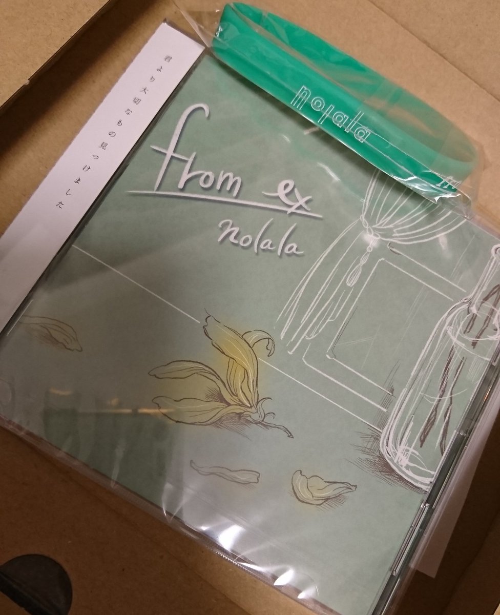 UtUt1993's tweet photo. nolalaのCD届いた!!
ツアー行きたくなっちゃった
( ゜ρ゜ )
#nolala #fromex https://t.co/Iskb33Wvix
