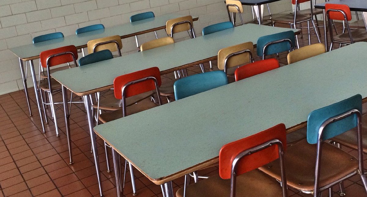 educaciongob's tweet photo. 🔵Los alumnos con necesidad específica de apoyo educativo pueden solicitar la beca para el curso 2019-2020 hasta el 26 de septiembre. Toda la información está disponible en este link ➡️ https://t.co/jQh5P3ov1e #BecasMEFP https://t.co/4ATvKmhyI6