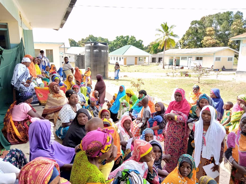 Bridge2Aid's tweet photo. We've had a very busy 2 weeks training. The need in Tanzania is huge and giving local people the skills to help their own communities is the only solution
#training #dentistry #oralhealth #bridge2aid https://t.co/K0BgUwRz8E