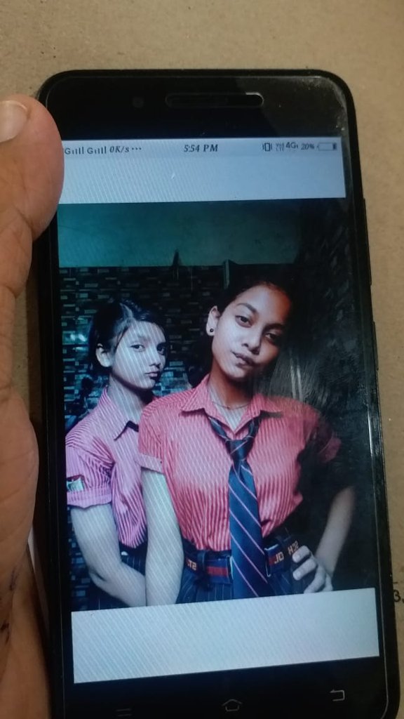 BadagadaP's tweet photo. Namskar 
I am to inform you that two minor girls Angelina Bhola and Farihna Fatima of aged about 14 years left Bhubaneswar on 20/8/2019 night in Lokmanya tilak express vide train number 12146. They are in s8 bogy. Please trace them and inform in 9437864735. 

. https://t.co/ev0gCYSoee
