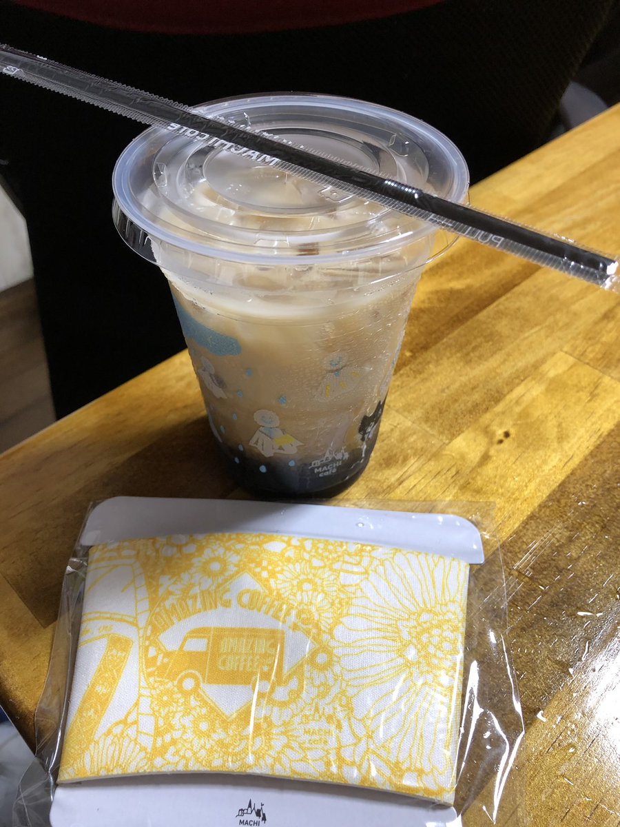 gan_omi529's tweet photo. 久しぶりのLDH活😊

え？色選べるの？！
勝手に渡されたけど😮 https://t.co/TaEViSHGVQ
