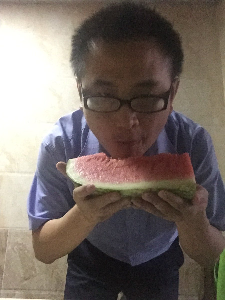 JamesCageWhite's tweet photo. My mother bought me watermelon 🍉 and beans , she treats me very well, and it’s very very yummy 😋, I like it, I like beans too! https://t.co/Ro8r82B0me