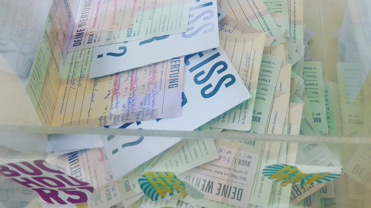 Buchdurst Darmstadt 2019 ist beendet und zwar mit einem neuen Rekord: 104 erfolgreiche Teilnehmer haben 1056 Bücher gelesen und vorgestellt! Und jetzt noch das Abschlussfest: So, 1. September, 15 Uhr 🎊🎉