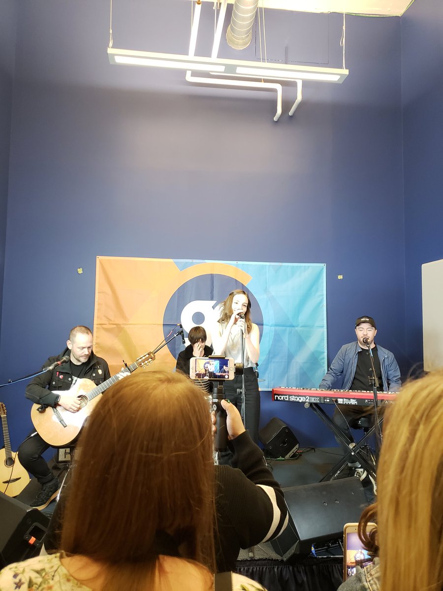 Stacey_Rose10's tweet photo. @Go963MN @BandD963 @BenHolsen963 @DanaWessel @christy_taylor @itsREEDyo @tornadojally @13twentythree #GoGarage last October with @CHVRCHES 😍 still can't believe I met them!! https://t.co/XzCo8IVF65