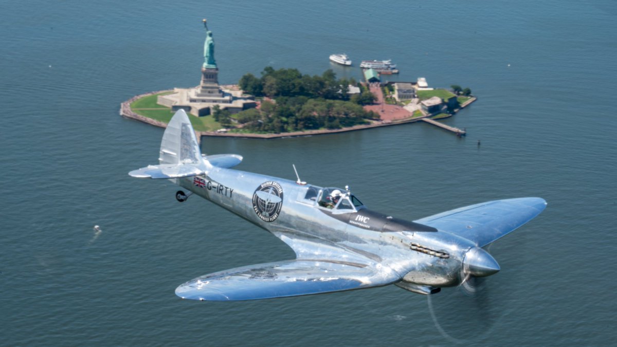 Spitfires.com tweet media