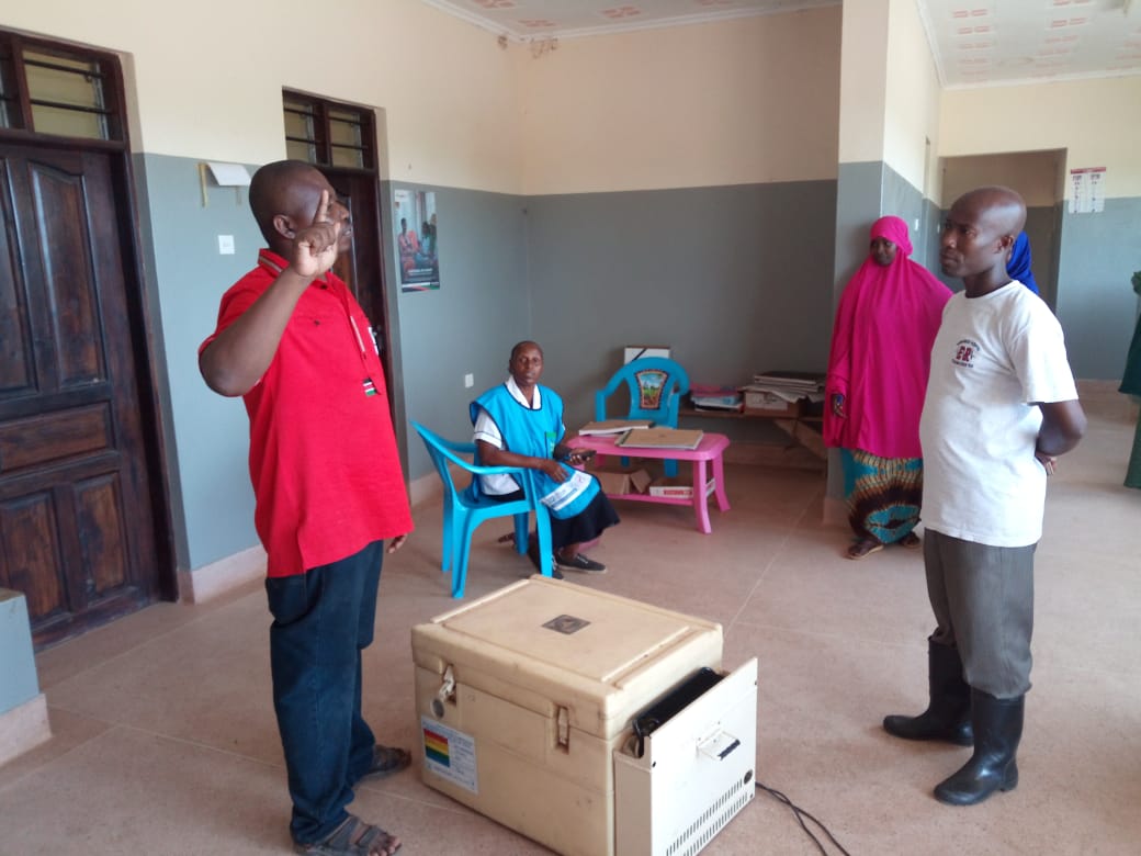 STEP_AfricaARC's tweet photo. Huge milestone for @gavi #STEPKenya graduant Billy Said Mkamba,Tana River County EPI focal point for having his #STEP project budget approved. His project focuses on #coldchain preventive maintenance and repair of KEPI fridges @NvipKenya @MOH_Kenya @GaviMag 
#UHC 
#VaccinesWork https://t.co/tPSesTqxor