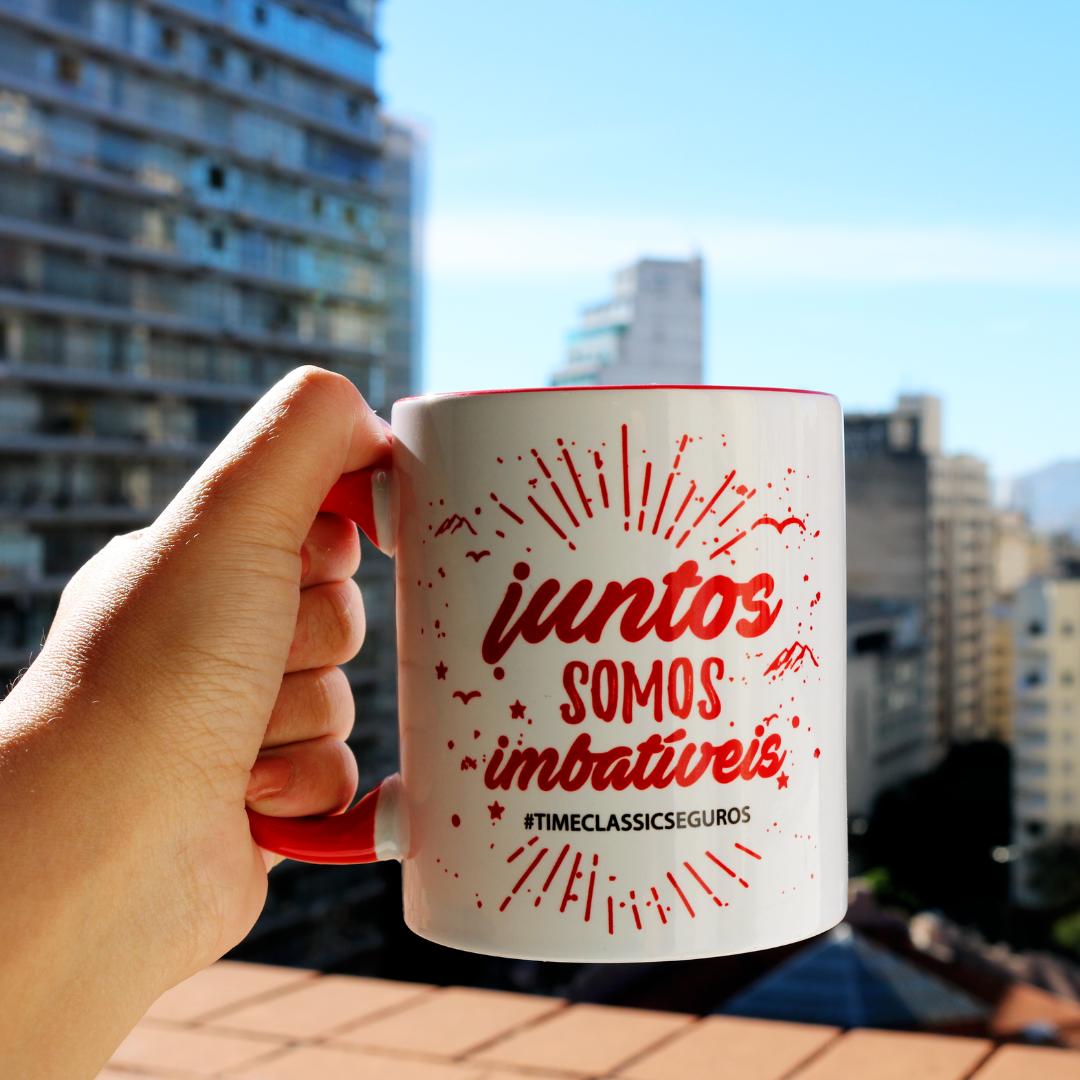 ClassicSeguros's tweet photo. Nada melhor para começar mais uma semana de trabalho do que uma vista linda e uma boa xícara de café ☕. https://t.co/CKWgXOZAcI